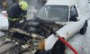 В Белополье пожарные ликвидировали возгорание автомобиля, предотвратив взрыв газовой установки