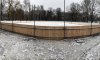 В городском парке отремонтировали хоккейную площадку