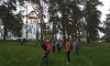 В Басовском парке высадили полтысячи саженцев сосны
