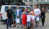 Дитячий будинок сімейного типу з Тростянеччини отримав мікроавтобус від нідерландського благодійника