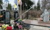 У Сумах на Алеї Слави центрального кладовища пошкодили могили захисників України