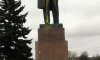 На Сумщине памятник Ленину облили краской