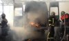 В Сумах пожарные ликвидировали возгорание микроавтобуса (видео)