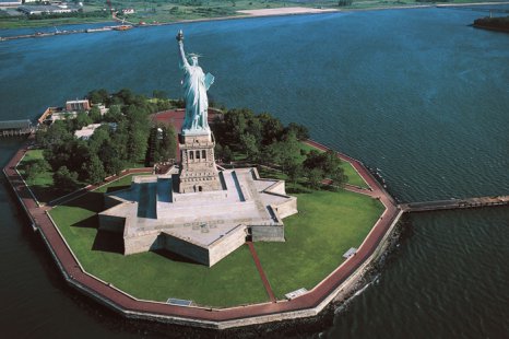 Статуя Свободы, Нью Йорк, США