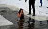 Голова Роменської РДА скупалася в ополонці на водохреща