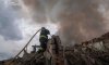 Рятувальники гасили пожежу на місці прильоту російського КАБу (відео)