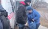 Евакуація з прикордоння Сумщини: співробітники ДСНС вивезли жінку з дитиною
