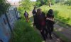 «Білі янголи» евакуювали жителів із прикордонних громад Сумщини під атаками ворожих дронів (відео)