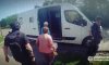 «Білі янголи» евакуювали вісьмох людей із прикордонних громад Сумщини (відео)
