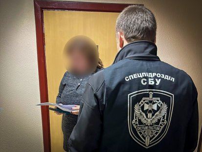Чиновницю мерії Сум підозрюють у завданні збитків бюджету на 400 тис. грн