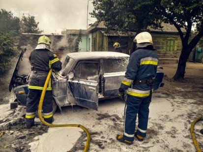 У Конотопі вогнеборці ліквідували загоряння автомобіля