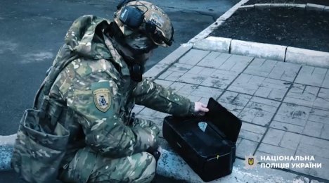 У Сумах викликали поліцію через залишений на вулиці принтер (відео)