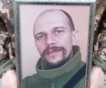 У Сумах попрощалися із захисником Андрієм Гладенком