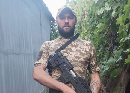 На фронті загинув захисник із Глухівщини Олексій Тюнін