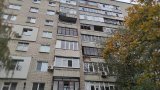 У Сумах ворожий ударний безпілотник влучив в дах багатоповерхівки